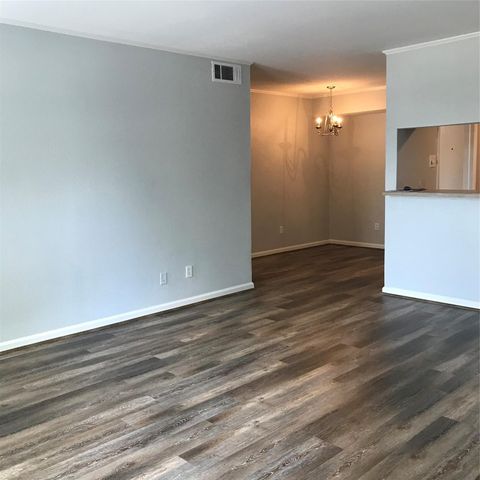 Photo of 4631 Wild Indigo Street #560, Houston, TX 77027 (MLS # 10736597)