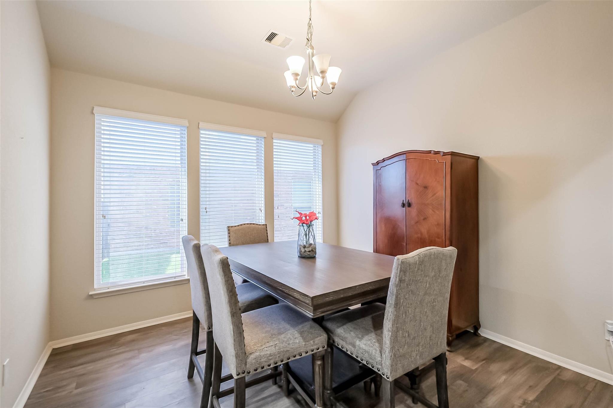 4718 Sedgewood Drive