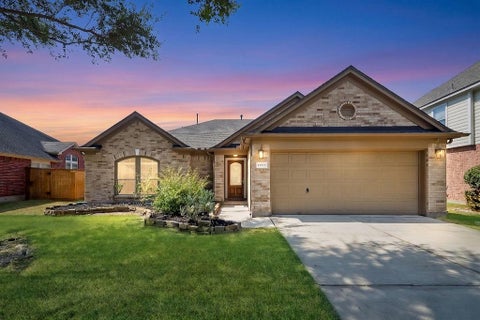 Photo of 14903 Meridian Park Lane, Humble, TX 77396 (MLS # 87074859)