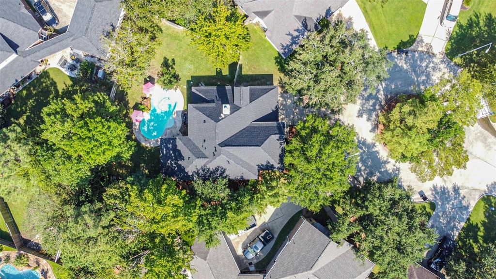 Photo of 12902 Chalfield Circle, Houston, TX 77044 (MLS # 54918362)