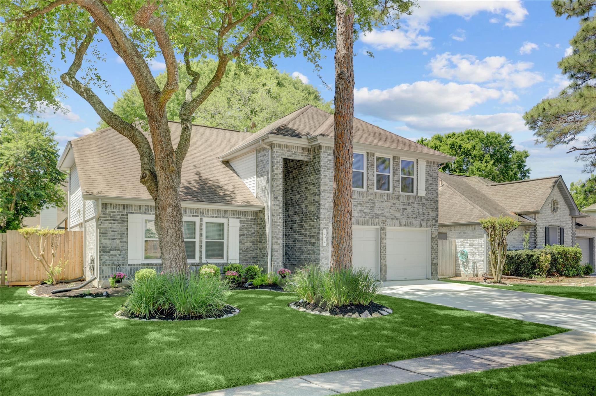 14314 Fair Knoll Way