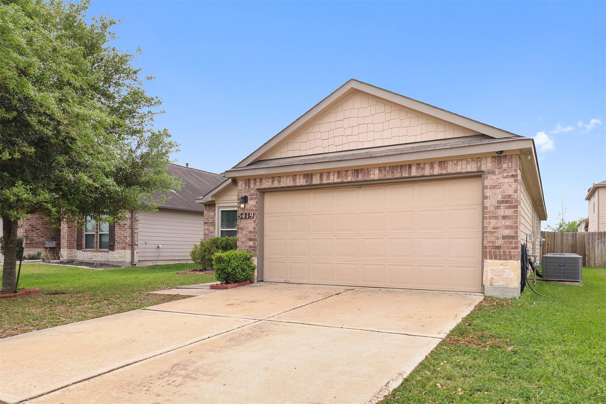 5419 Casa Martin Drive