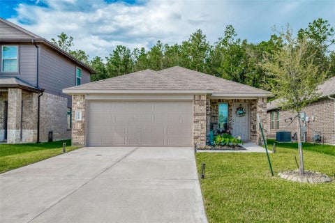 Photo of 16845 Short Pines Drive, Conroe, TX 77302 (MLS # 70121157)