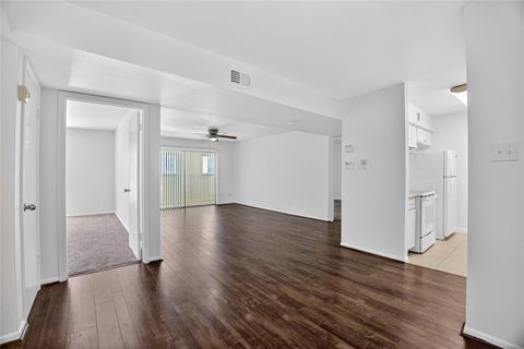 Tiny photo for 8527 Hearth Drive #32, Houston, TX 77054 (MLS # 4993232)