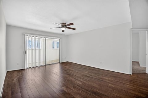 Tiny photo for 8527 Hearth Drive #32, Houston, TX 77054 (MLS # 4993232)