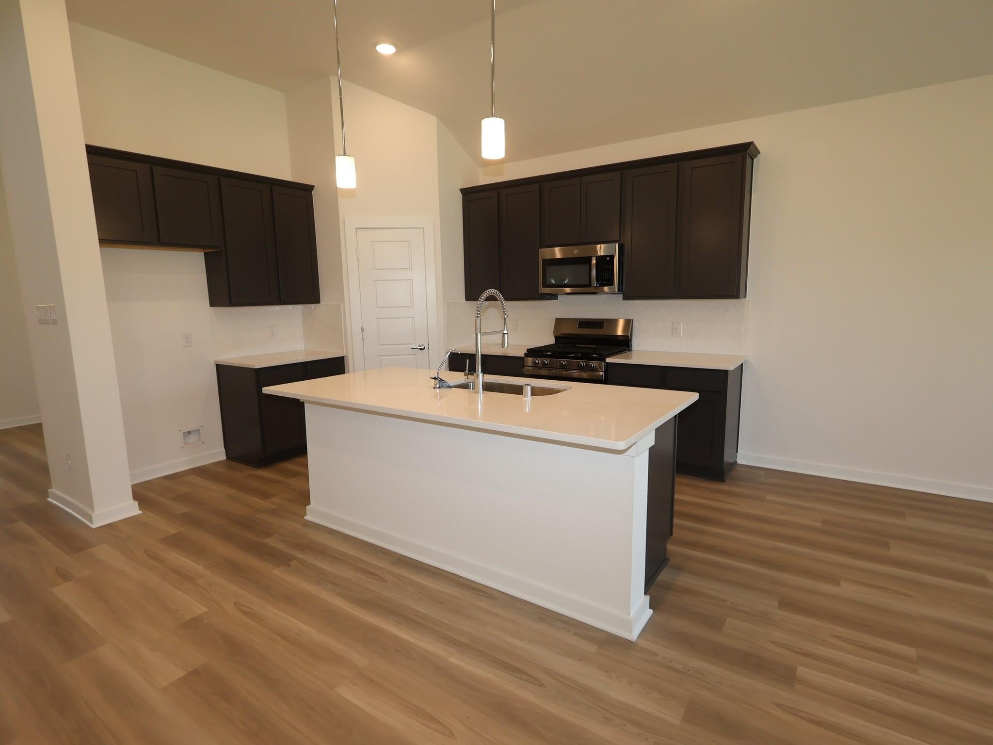 5807 Blazing Light Lane