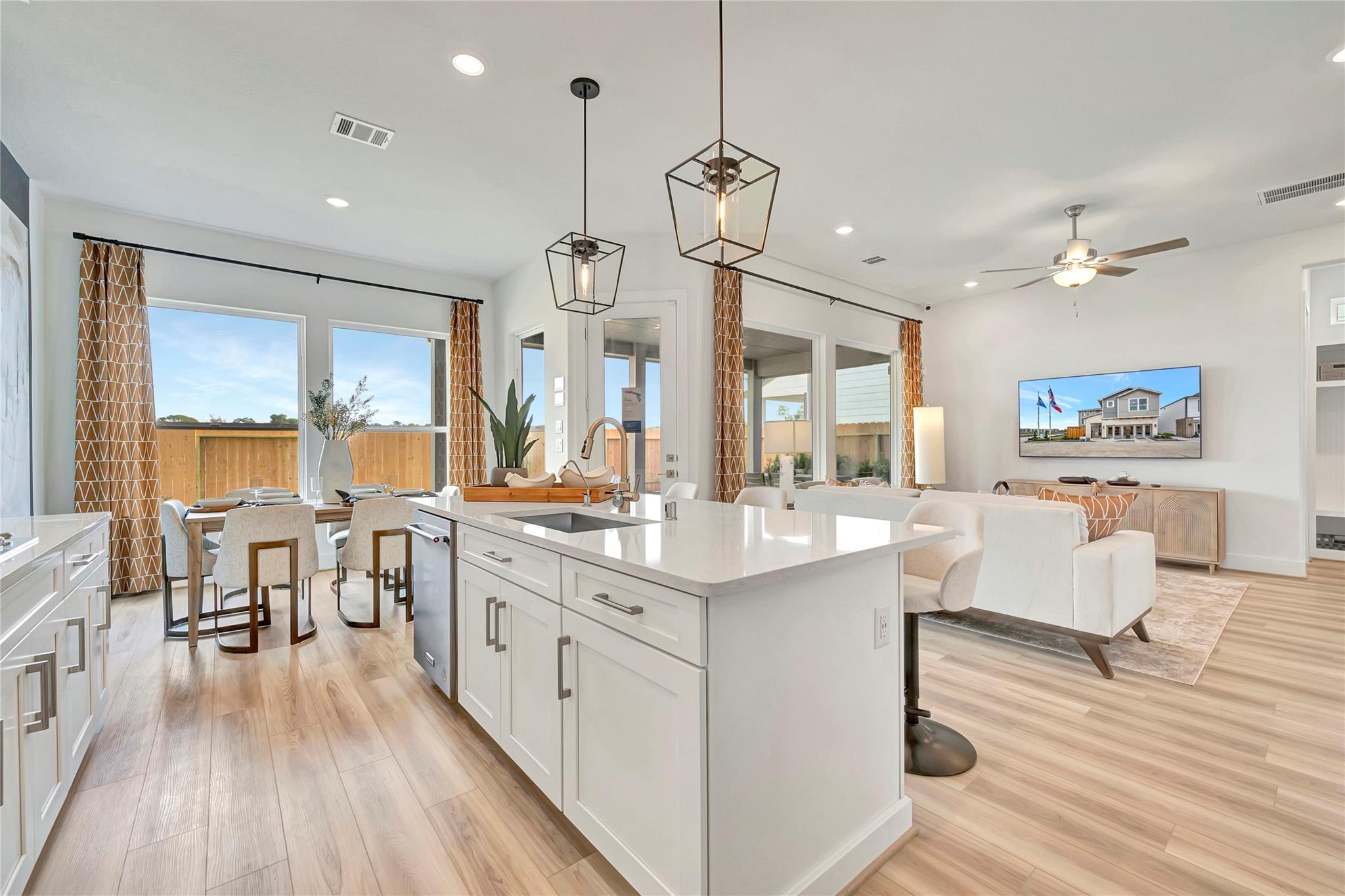 22651 Rice Flower Way