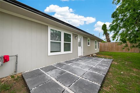 Tiny photo for 3710 Daphne Street, Houston, TX 77021 (MLS # 4889188)