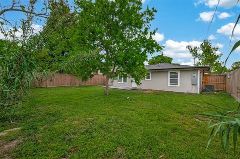 Tiny photo for 3710 Daphne Street, Houston, TX 77021 (MLS # 4889188)