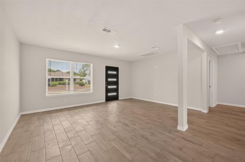 Tiny photo for 3710 Daphne Street, Houston, TX 77021 (MLS # 4889188)