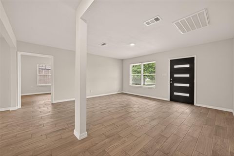 Tiny photo for 3710 Daphne Street, Houston, TX 77021 (MLS # 4889188)