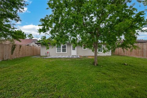 Tiny photo for 3710 Daphne Street, Houston, TX 77021 (MLS # 4889188)