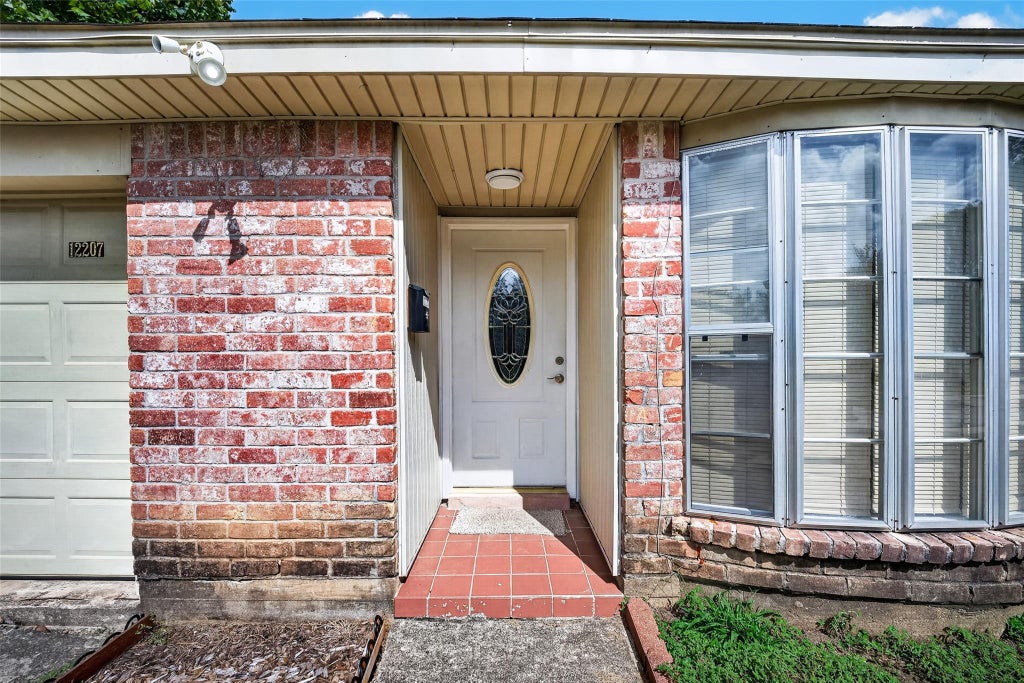 Photo of 12207 Flushing Meadows Drive, Houston, TX 77089 (MLS # 15062587)