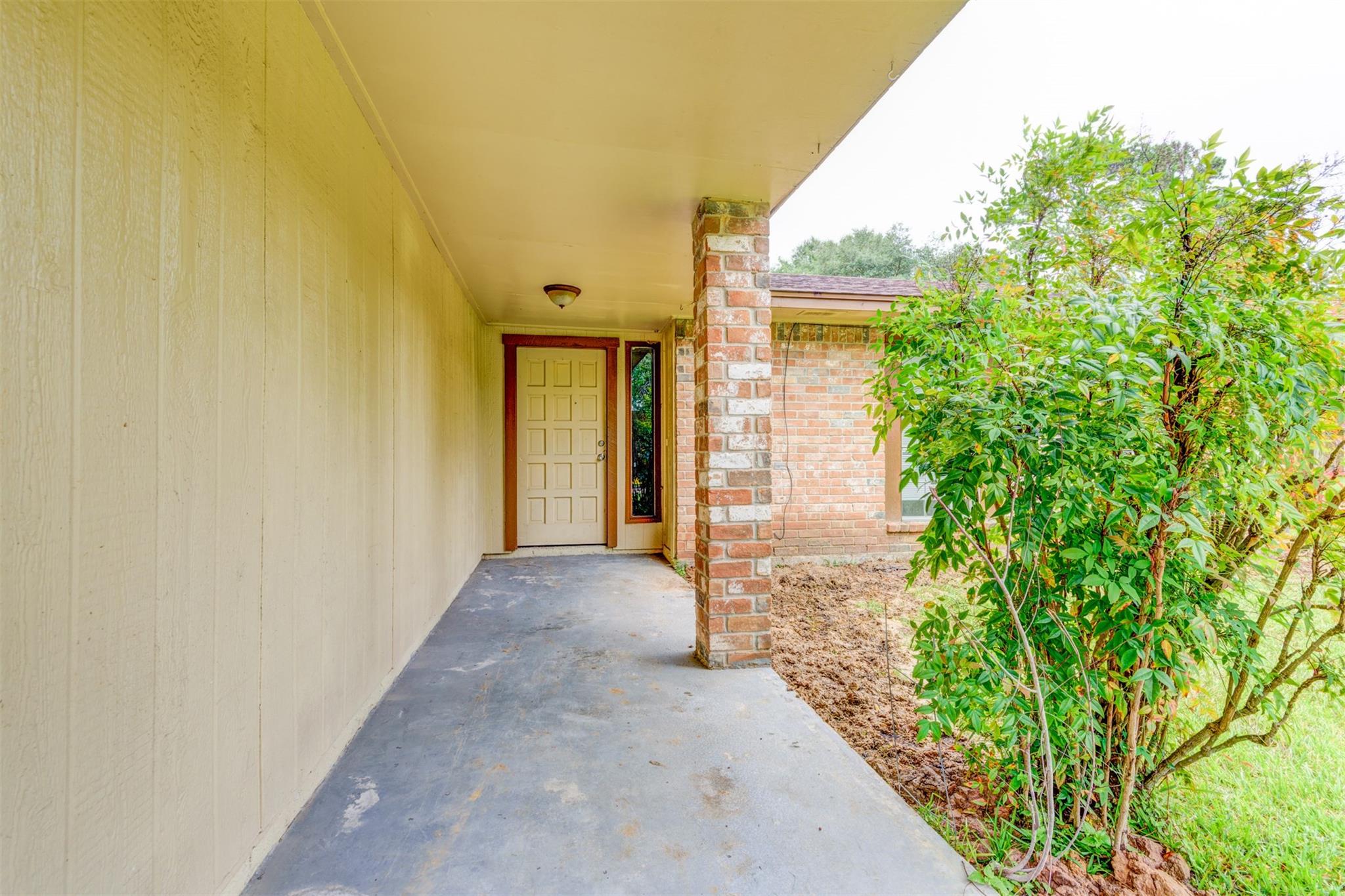 5031 Glendower Drive