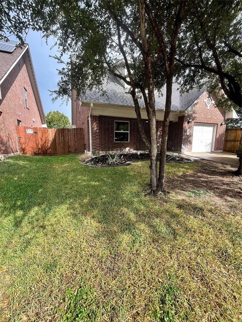 Photo of 9802 Morrisville Court, Houston, TX 77078 (MLS # 30551621)