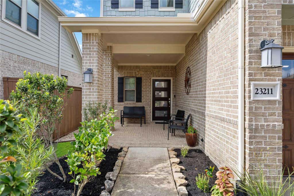 Photo of 23211 Penstemon Trail, Katy, TX 77493 (MLS # 8850608)