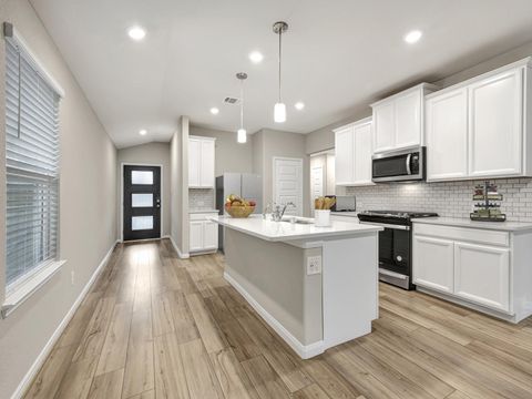 Photo of 388 Sunrise Ranch Drive, Montgomery, TX 77316 (MLS # 82910978)