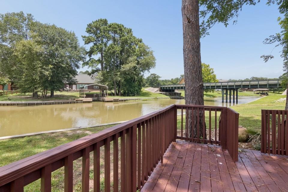 28 Hunters Creek Drive