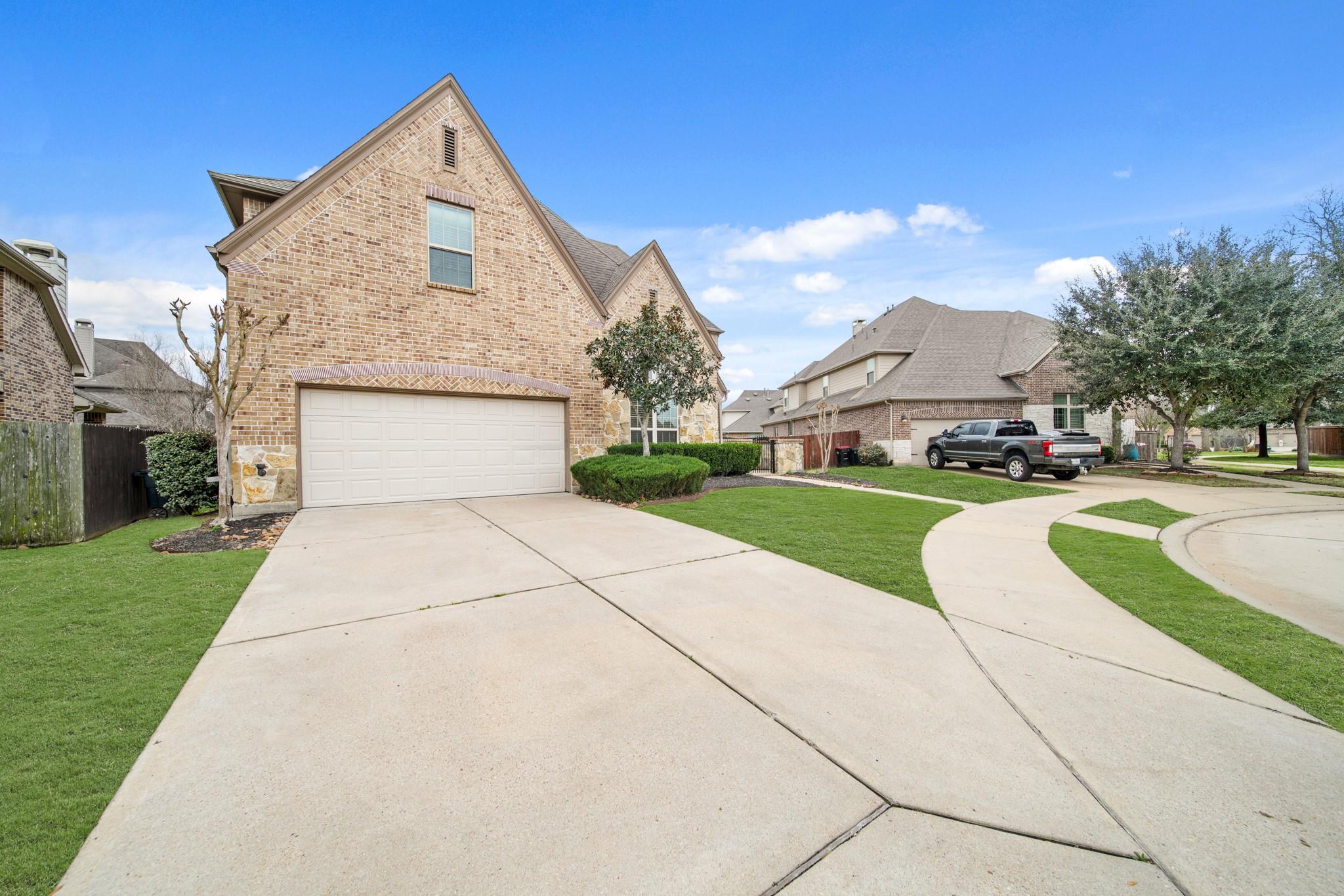 4210 Moss Cove Court