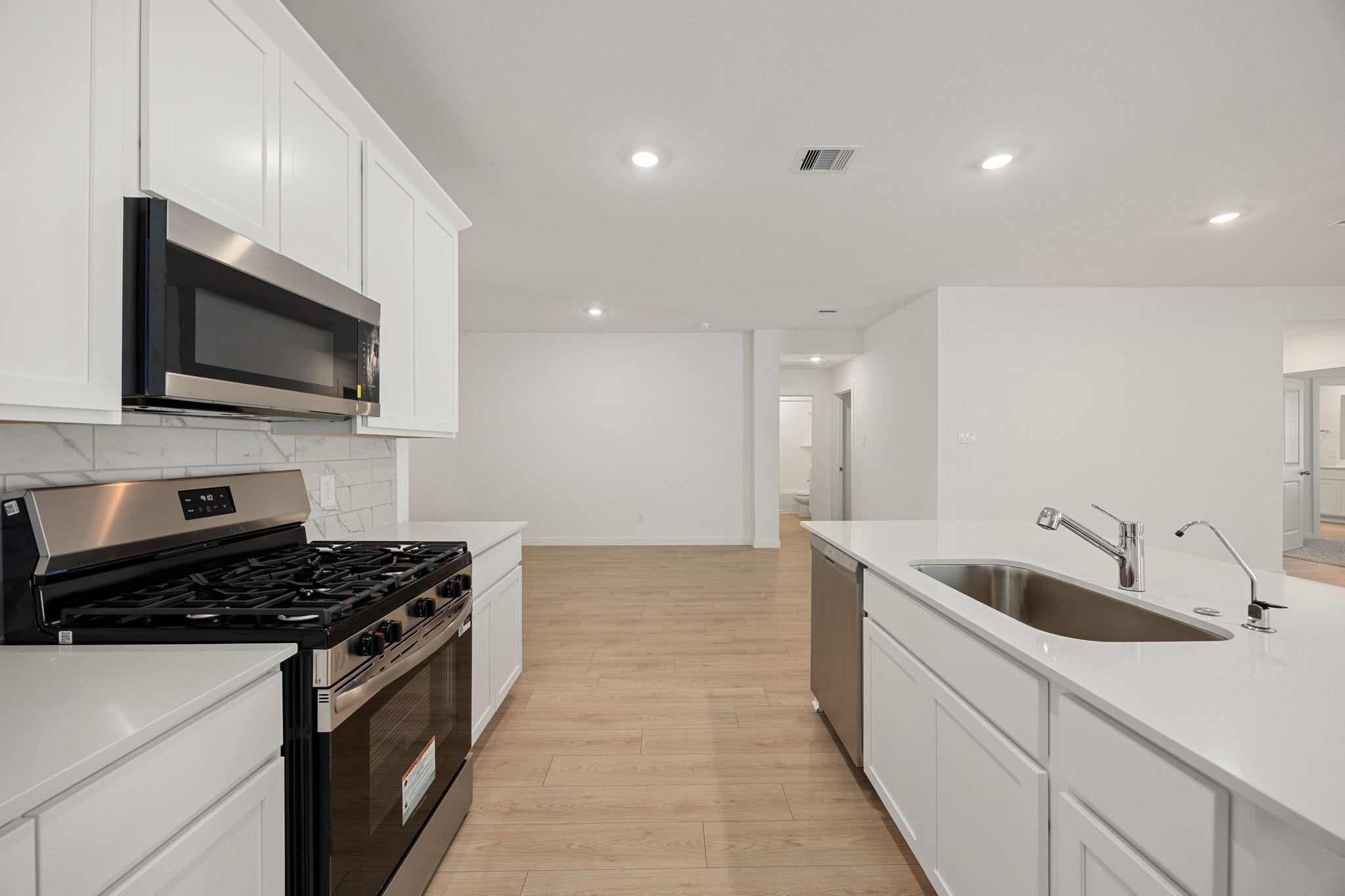 3406 Ashe Landing Drive