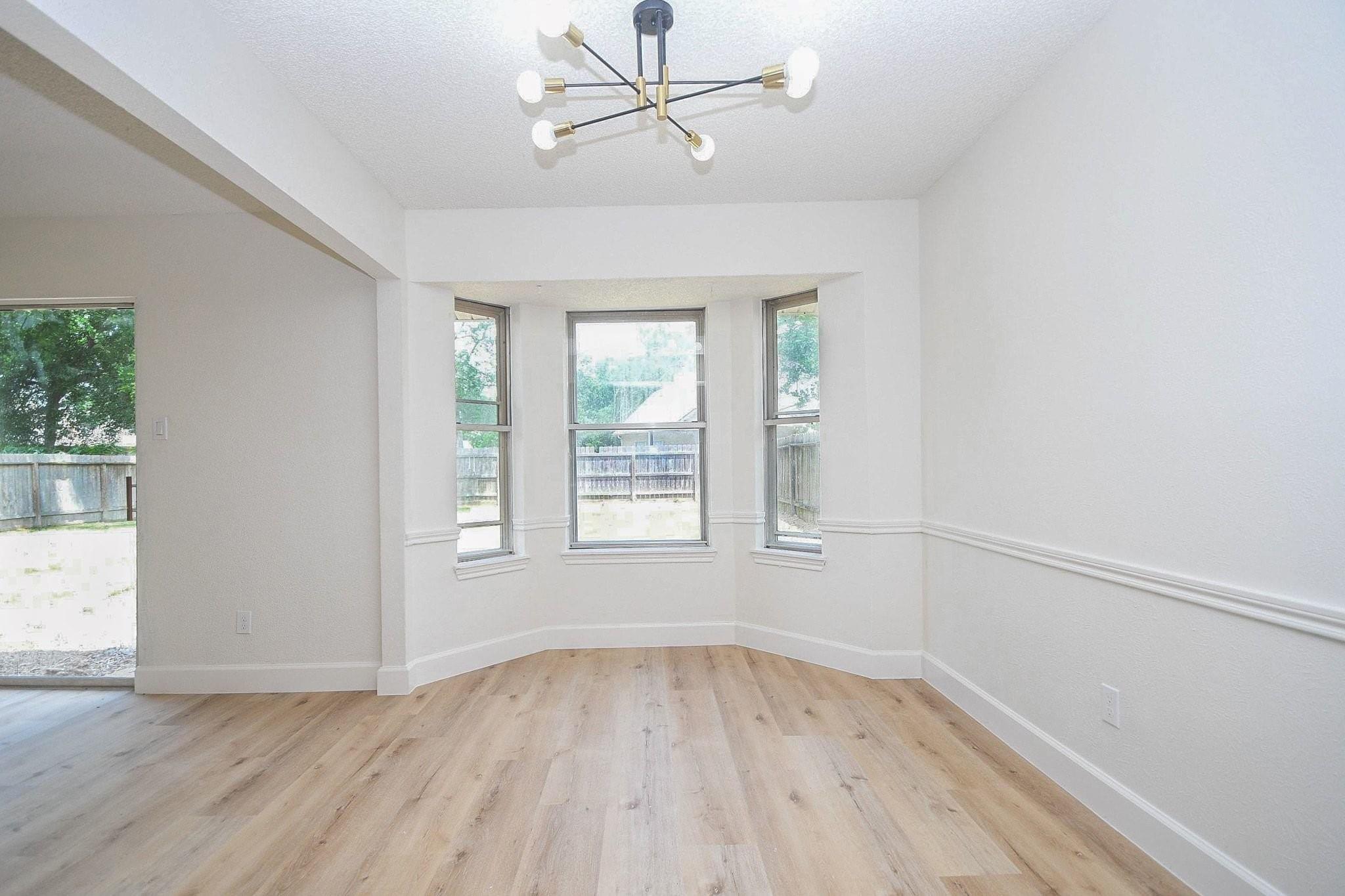 434 Dorsal Way