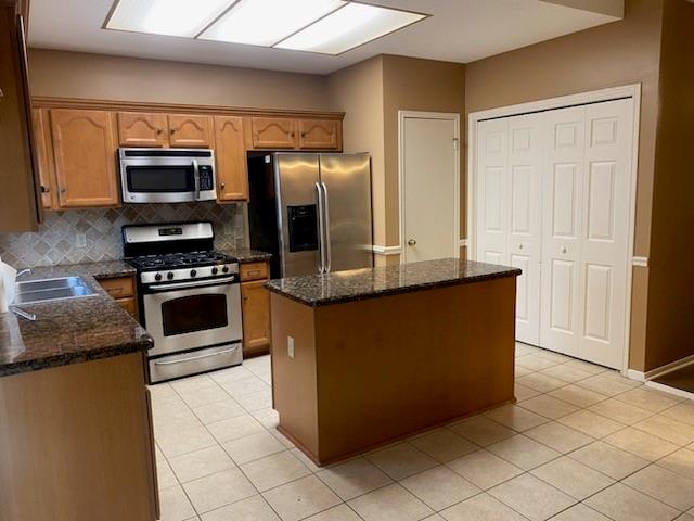 2930 Grants Lake Boulevard 2102
