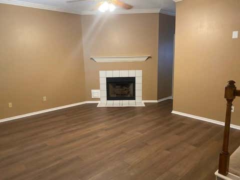 Townhouse For Rent - 2930 Grants Lake Boulevard #2102<br/> Sugar Land, TX 77479