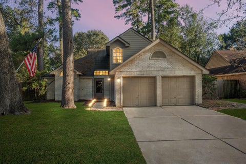 Photo of 3515 Grove Oaks Drive, Houston, TX 77339 (MLS # 72057311)