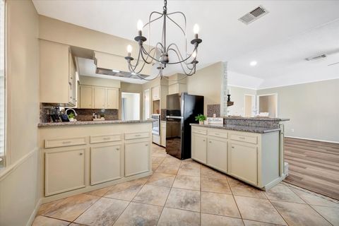 Tiny photo for 15206 Torry Pines Road, Houston, TX 77062 (MLS # 59524365)