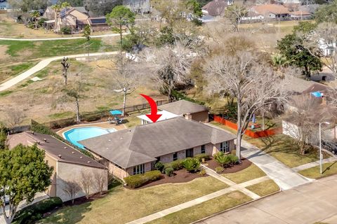 Tiny photo for 15206 Torry Pines Road, Houston, TX 77062 (MLS # 59524365)