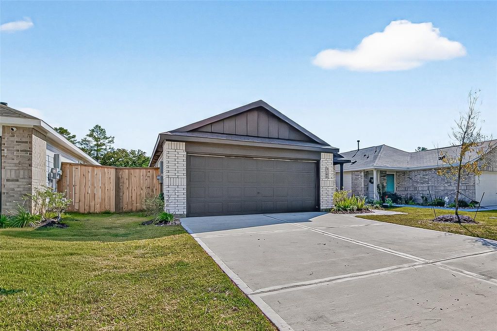 Photo of 3104 Twisted Myrtle Drive, Conroe, TX 77301 (MLS # 45312905)