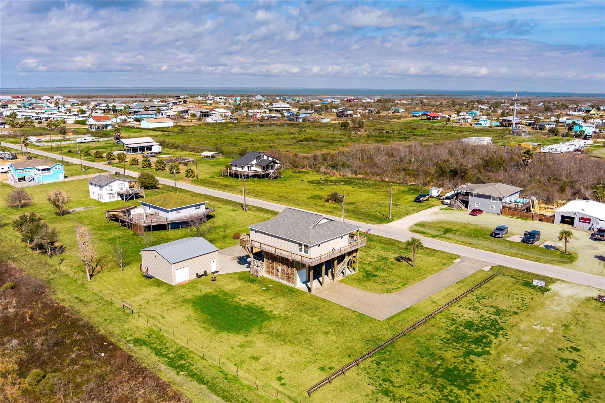1009 N Monkhouse Drive