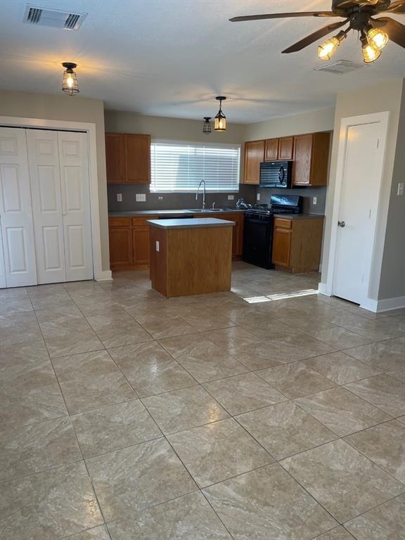 6226 Kings Oaks Lane