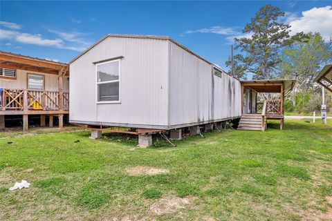 Photo of 10821 Highway 150 #18, Shepherd, TX 77371 (MLS # 27878440)