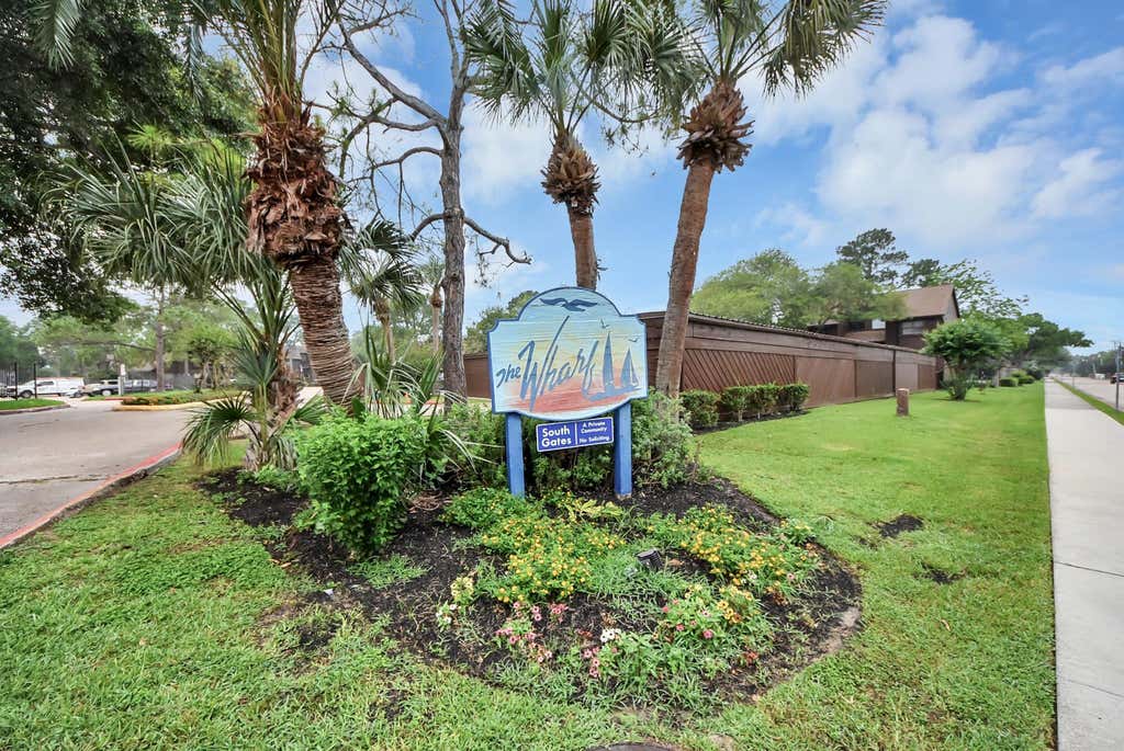 Photo of 651 Davis Road, League City, TX 77573 (MLS # 31842234)