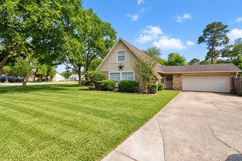 Photo of 10030 Lost Pine Drive, Baytown, TX 77521 (MLS # 43745559)