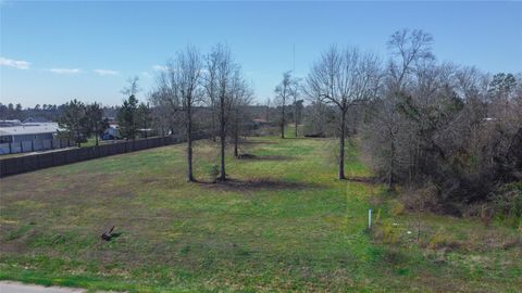 Photo of 71 County Road 5004, Cleveland, TX 77327 (MLS # 70733109)