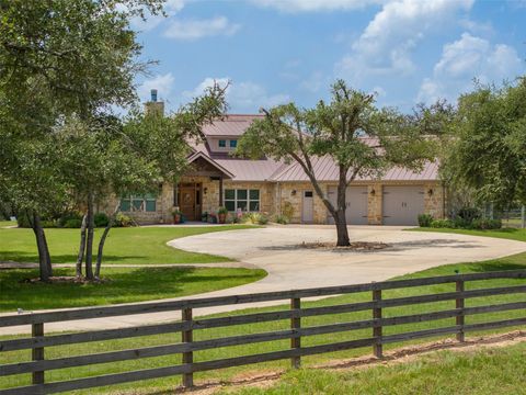Photo of 1045 Yaupon Creek Estate, Columbus, TX 78934 (MLS # 92123769)
