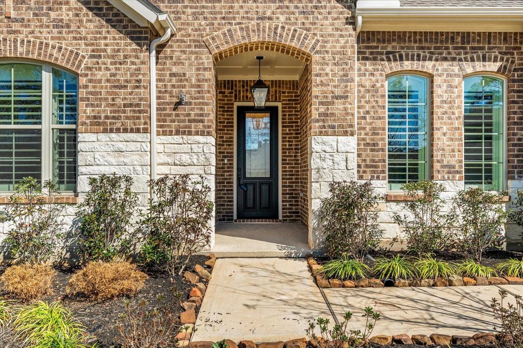 Photo of 222 Sunrise Canvas Drive, Conroe, TX 77318 (MLS # 16662601)