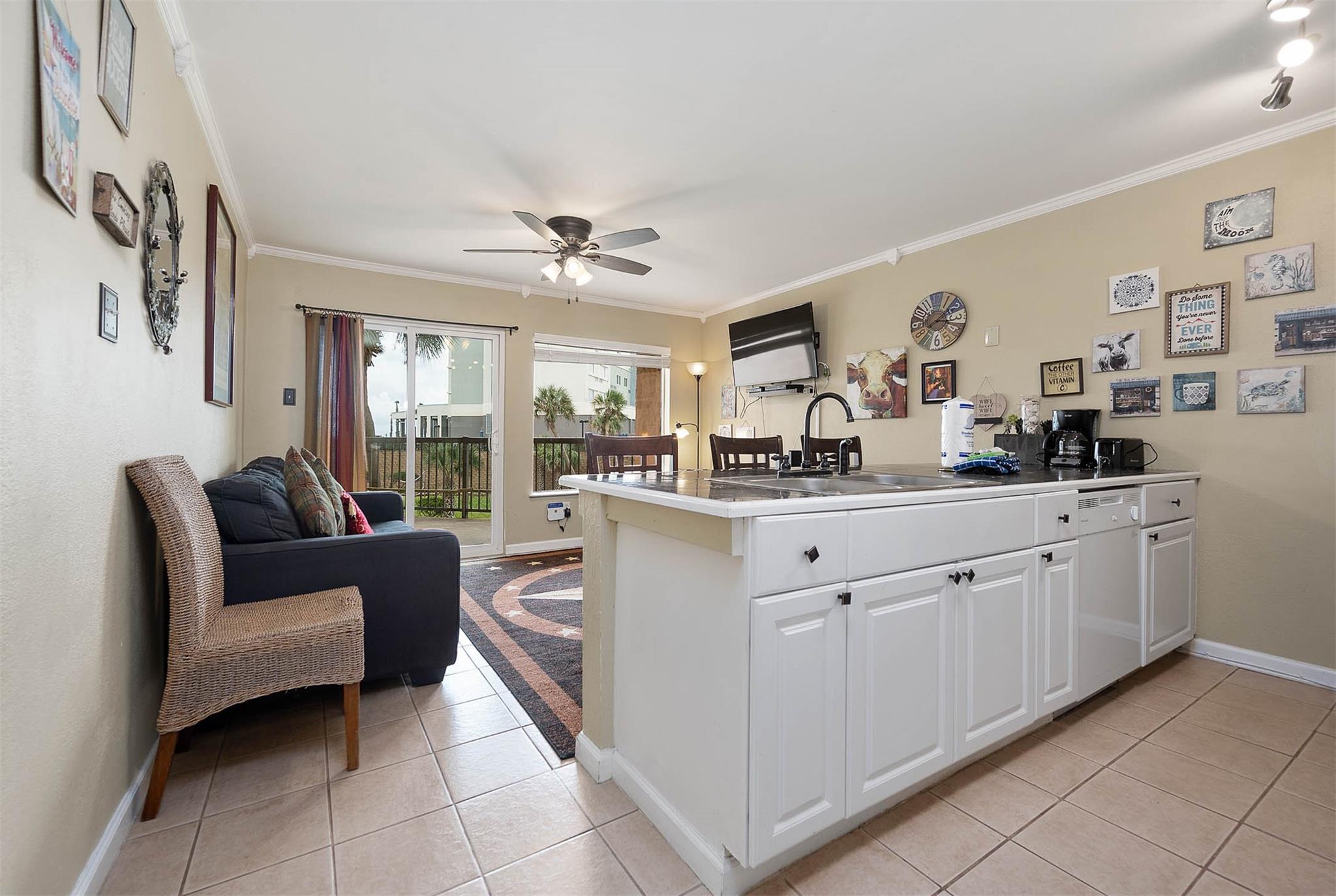 9520 Seawall Boulevard 115