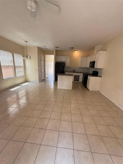 10642 Logger Pine Trail B Houston TX 77088