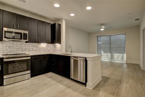 Photo of 6400 Washington Avenue #529, Houston, TX 77007 (MLS # 8585584)