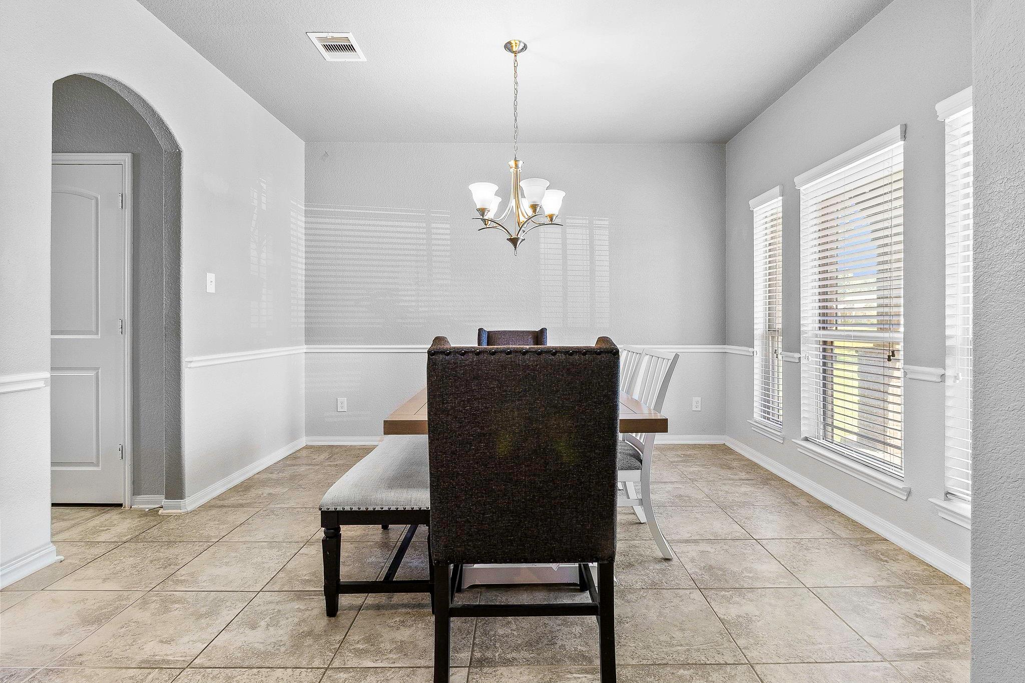 4550 Coues Deer Lane