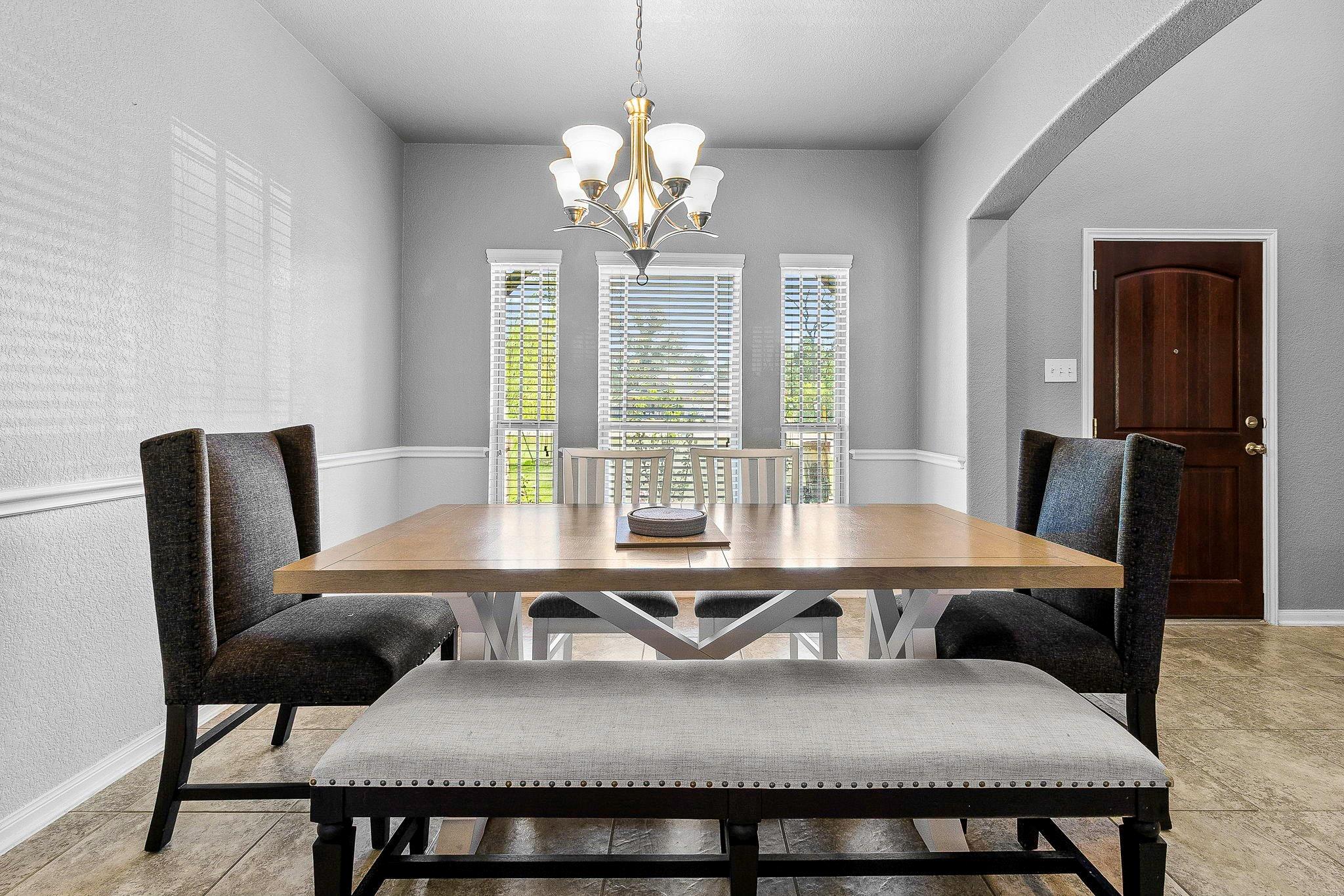 4550 Coues Deer Lane