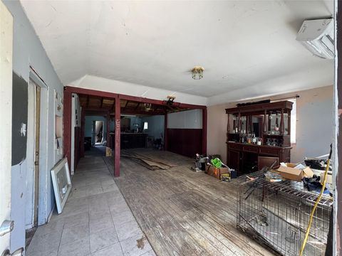 Tiny photo for 7323 Dallas Street, Houston, TX 77011 (MLS # 69239521)