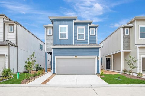 Photo of 11406 Lucky Falls Drive, Houston, TX 77047 (MLS # 62244594)