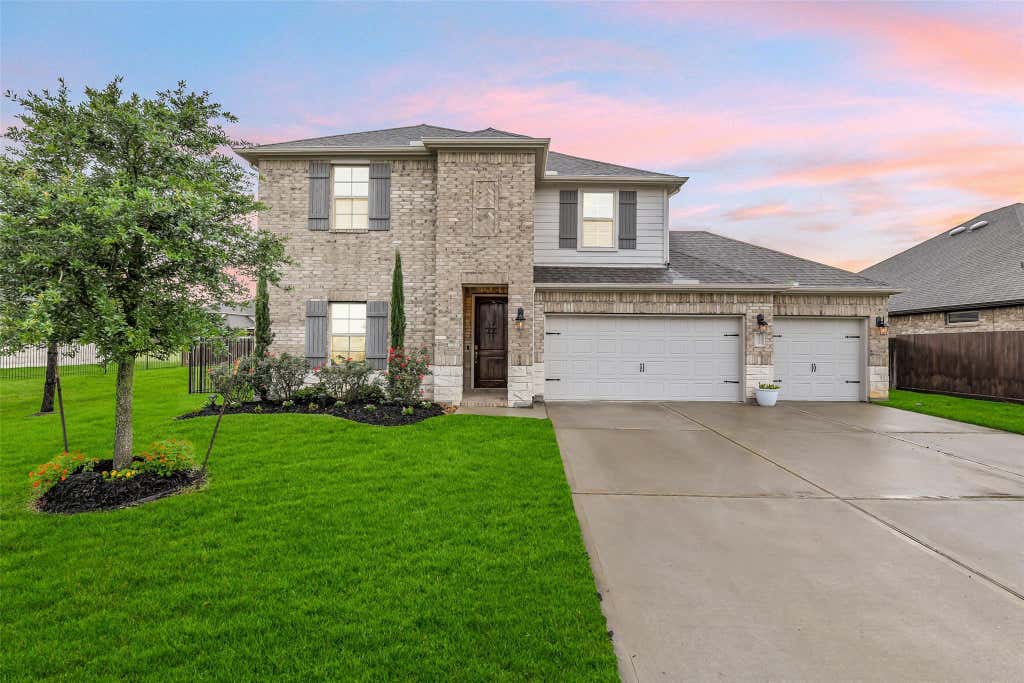 Photo of 9239 Brunel Lane, Houston, TX 77044 (MLS # 12556334)
