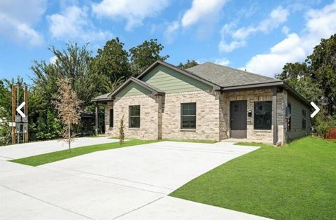 Photo of 4631 Briscoe Street, Houston, TX 77051 (MLS # 72005234)