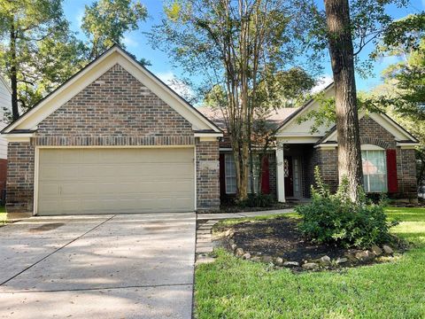 Photo of 107 S Village Knoll Circle, The Woodlands, TX 77381 (MLS # 64809725)