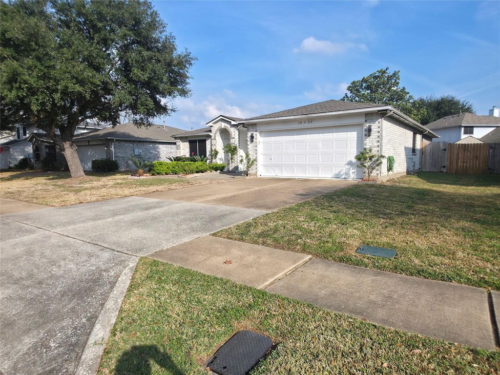 Photo of 18034 June Forest Dr Dr, Humble, TX 77346 (MLS # 86976743)
